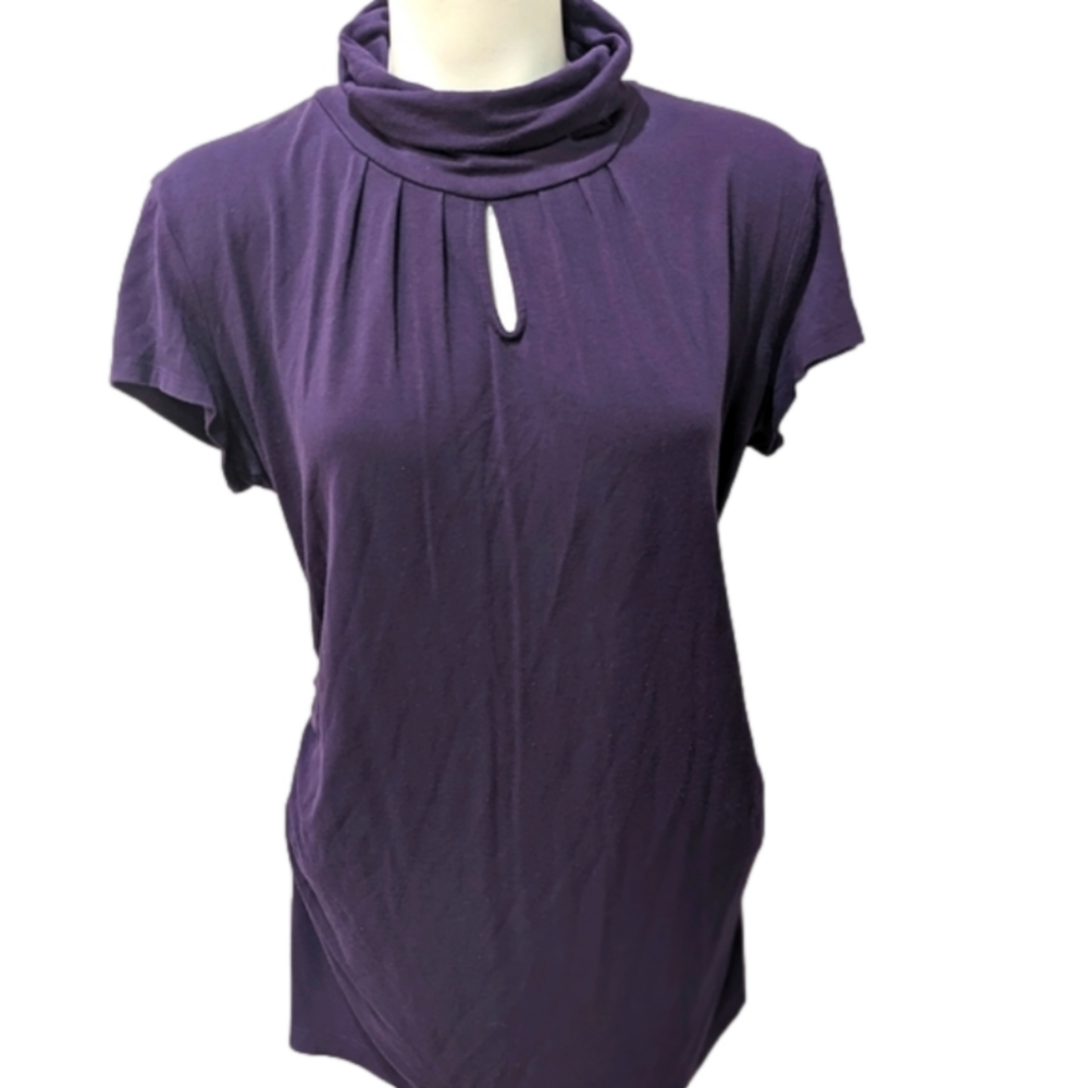 Jones New York eggplant colored short sleeve turtle neck top